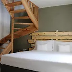 Margoni Hotel 3*