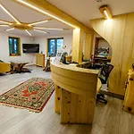 Margoni Hotel