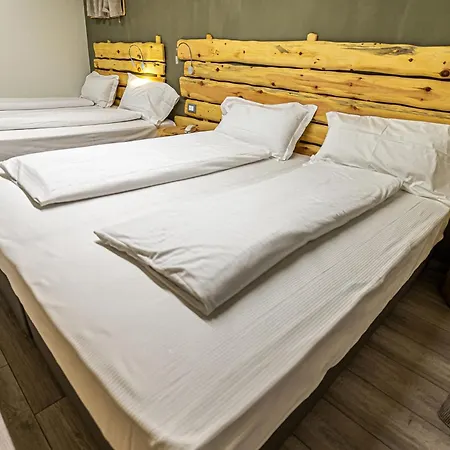 Hotel Margoni 3*